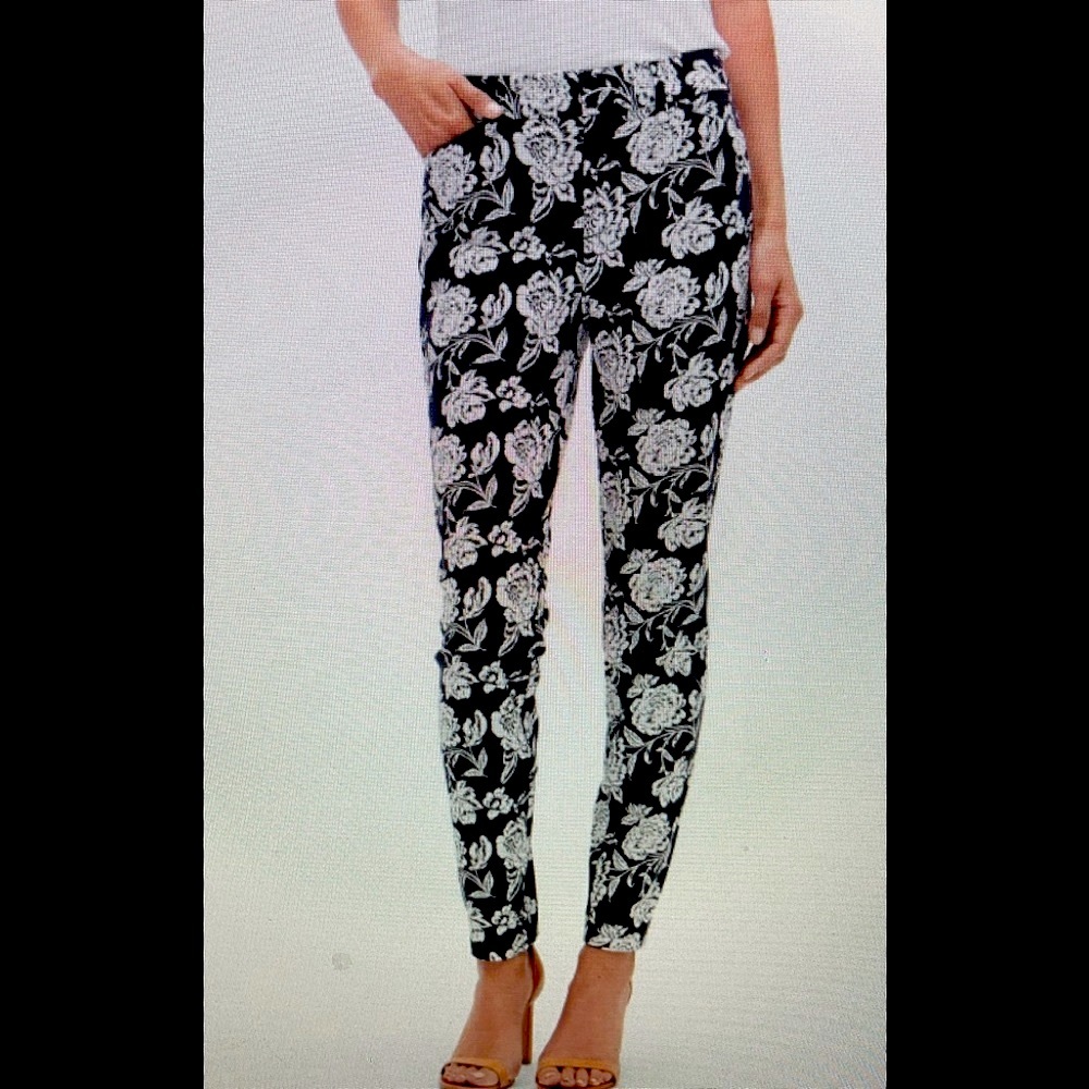 Gap  Floral print skinny khakis 2